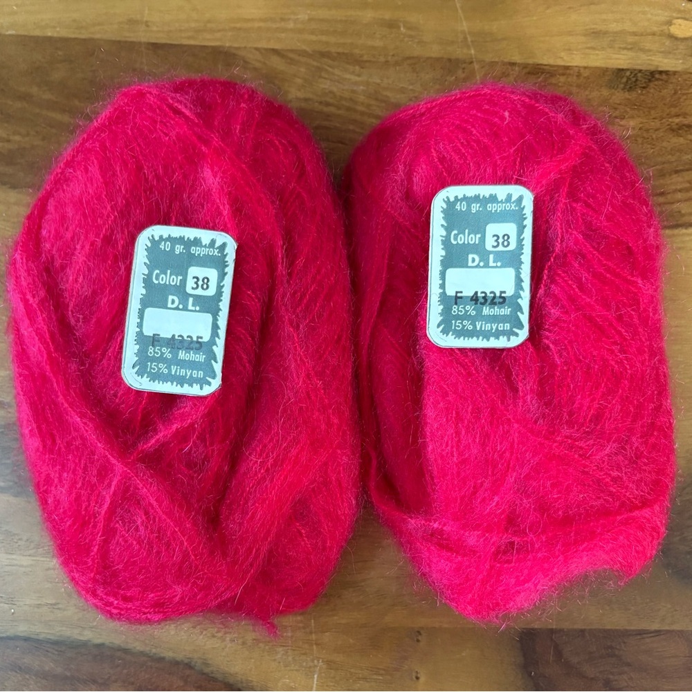 REYNOLD’S Red Mohair Yarn